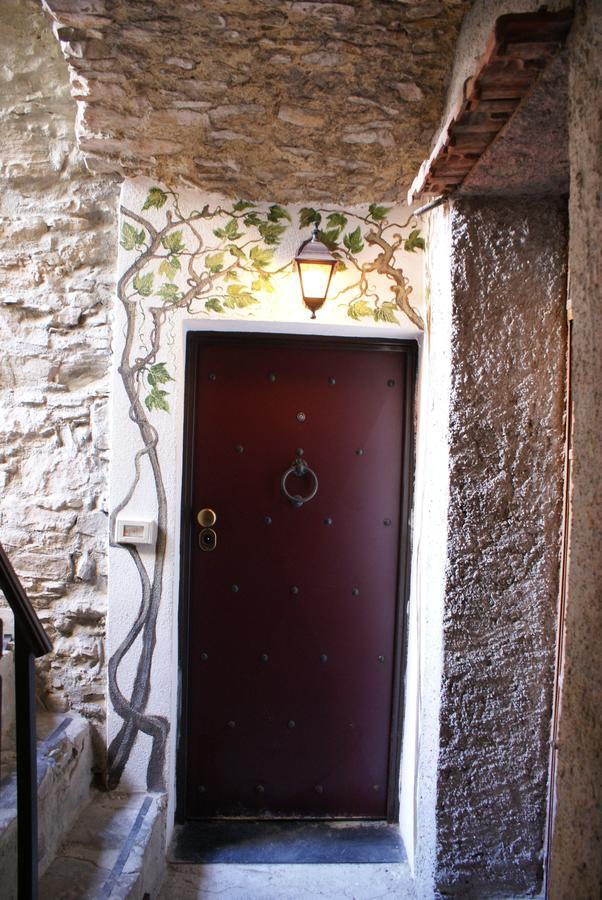 Antico Castello Bed and Breakfast Σεμπόργκα Δωμάτιο φωτογραφία
